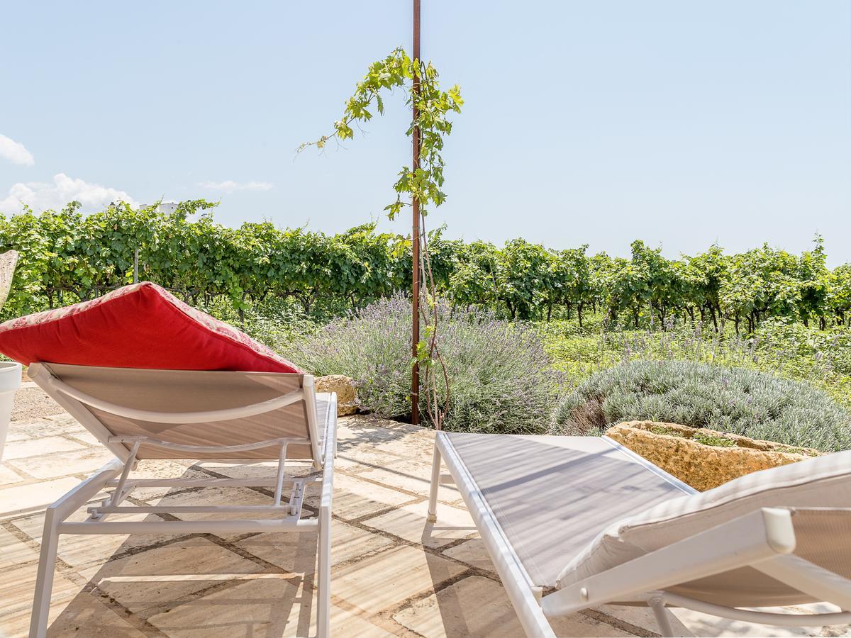 Tenutayala - Residenza Agrituristica Парабита Екстериор снимка