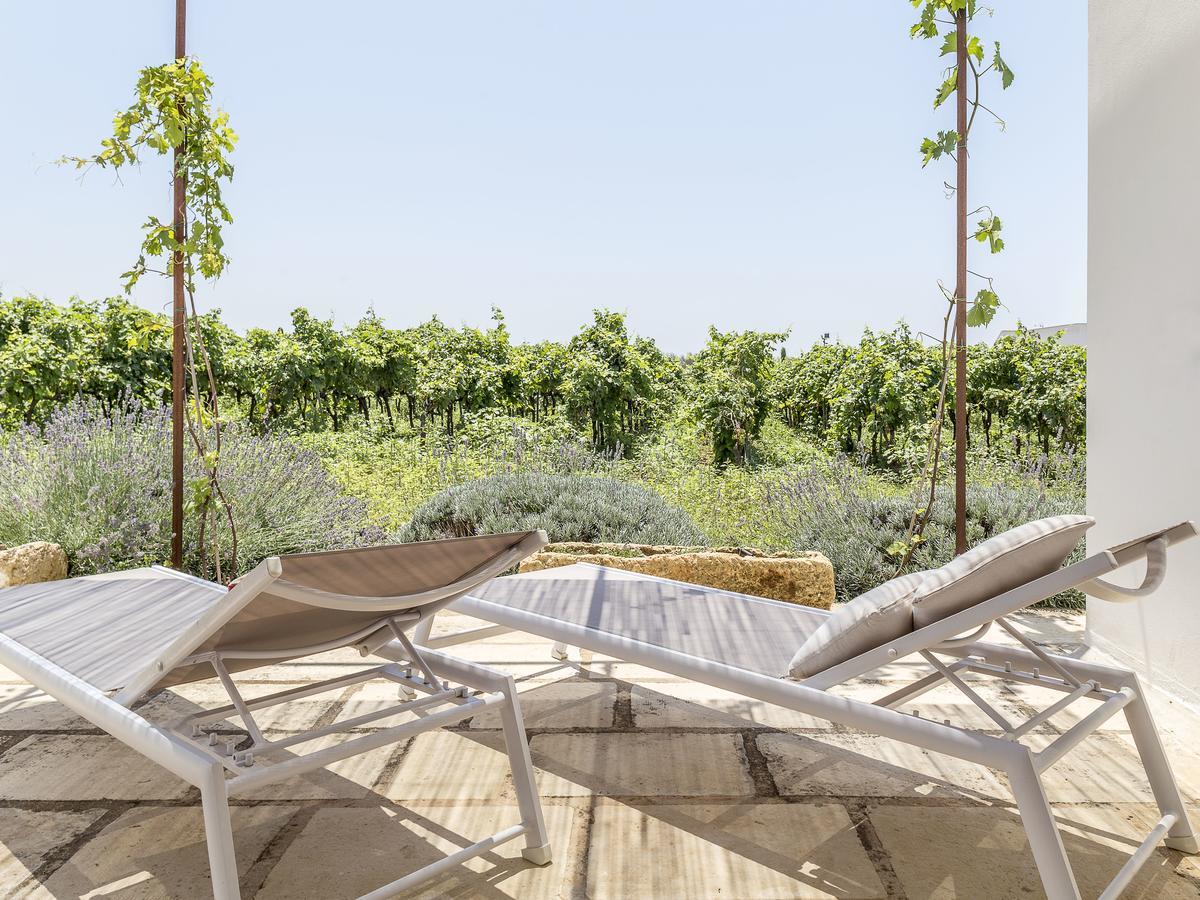 Tenutayala - Residenza Agrituristica Парабита Екстериор снимка