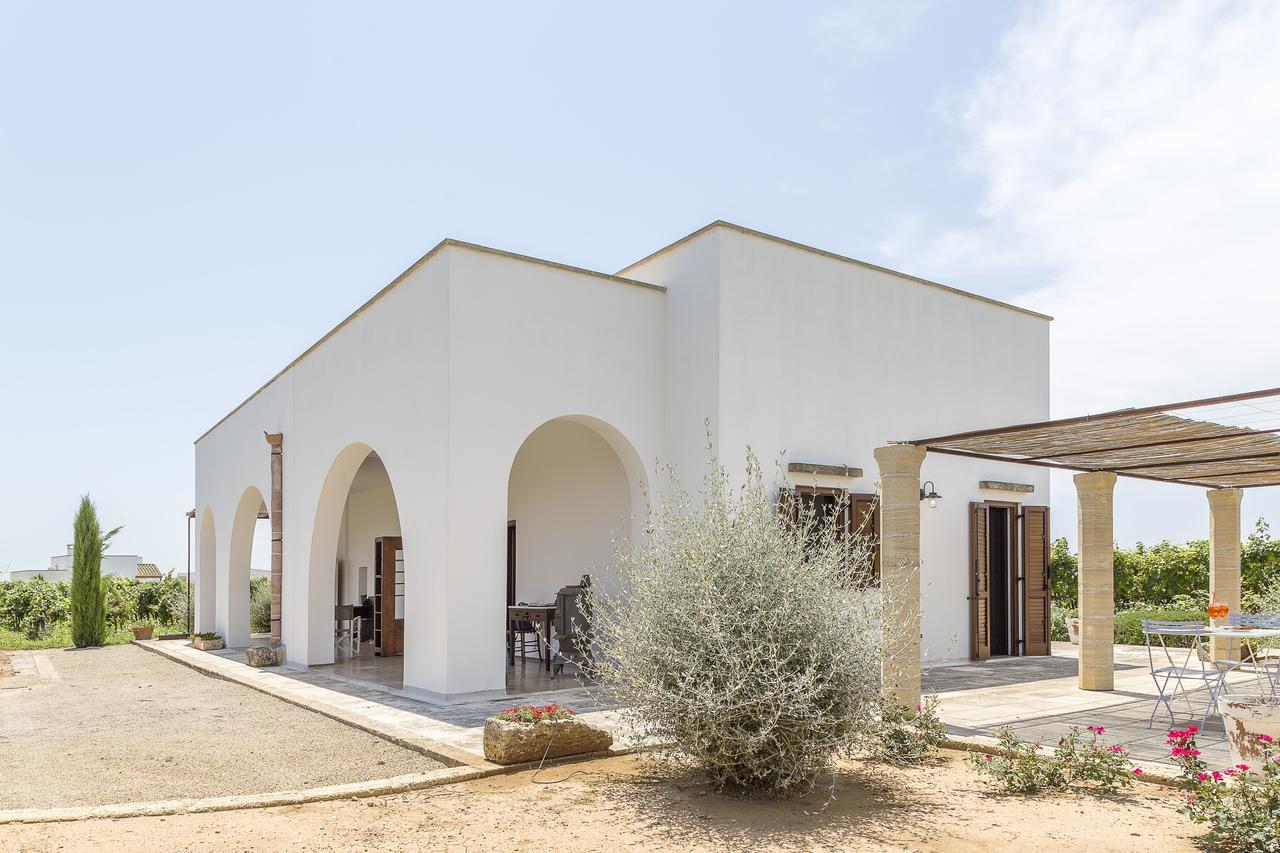 Tenutayala - Residenza Agrituristica Парабита Екстериор снимка