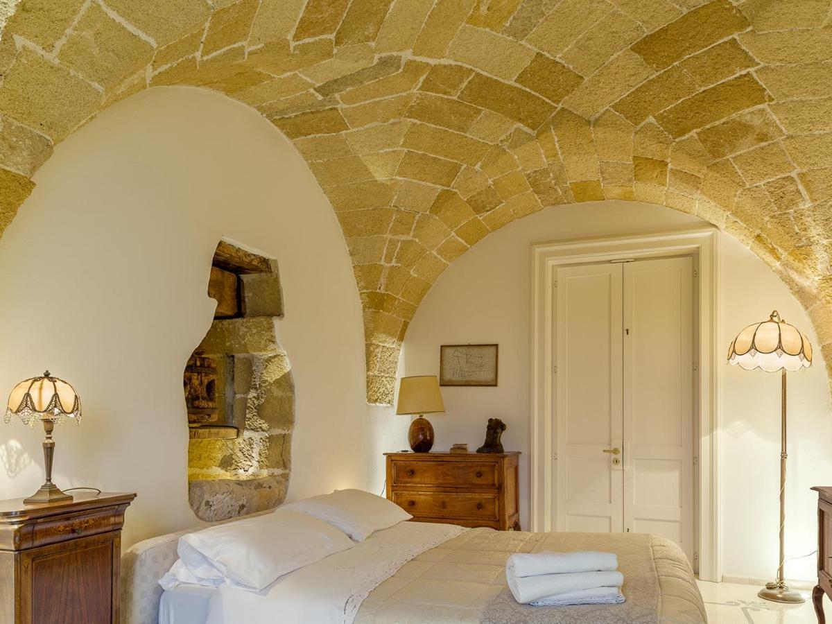 Tenutayala - Residenza Agrituristica Парабита Екстериор снимка